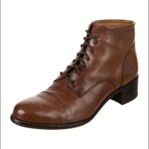 **$6 items! DONATED BY 6/1** Alberto Fermani Oxford Lace Up Shoes - IT 37